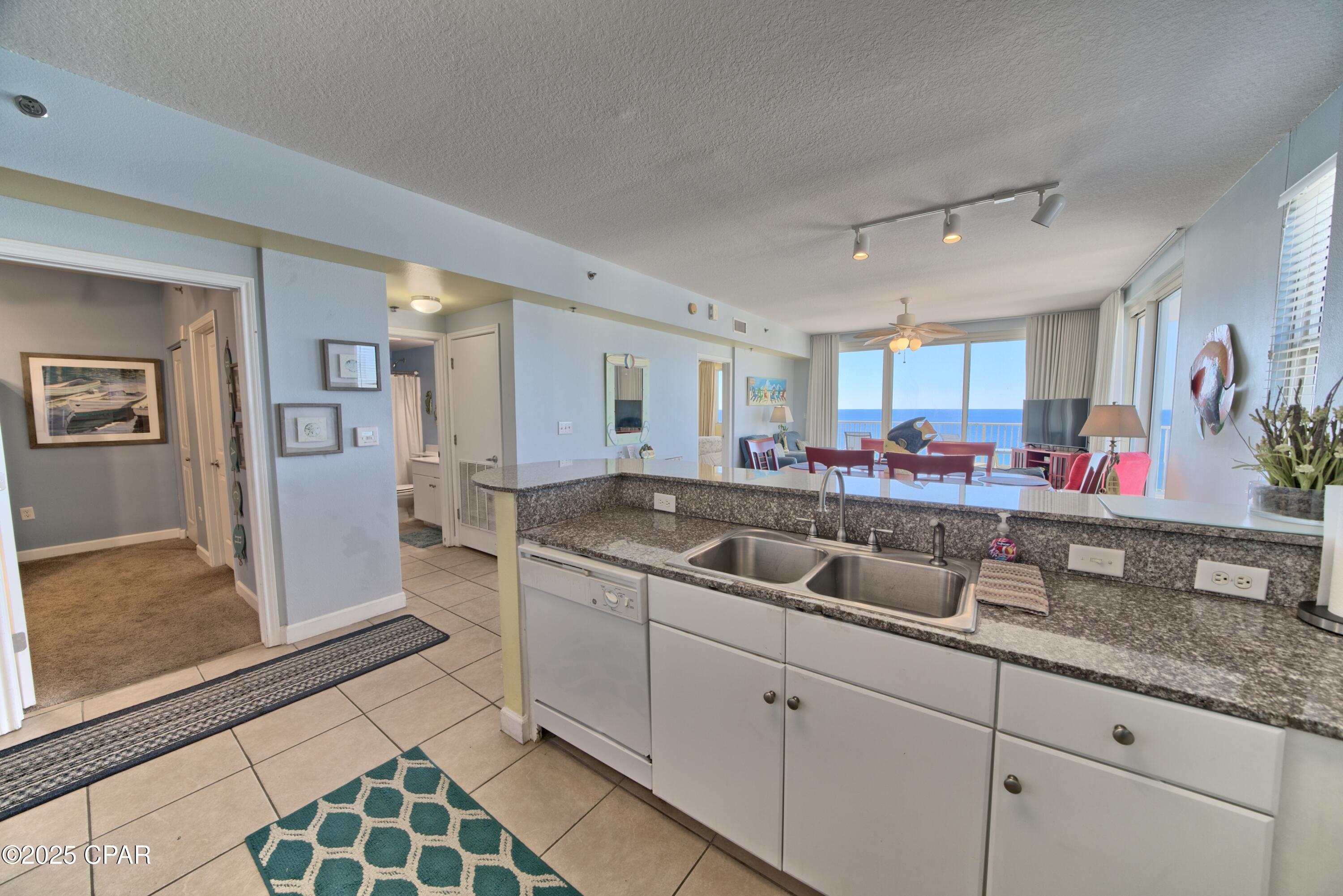 Shores Of Panama - Residential