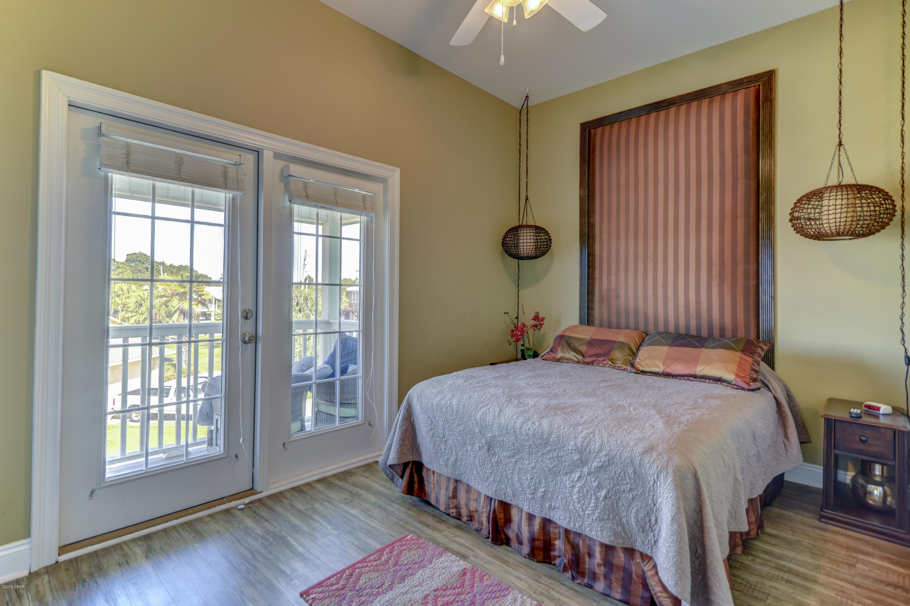 Summer Towne Cottage Condo Ph II - Residential