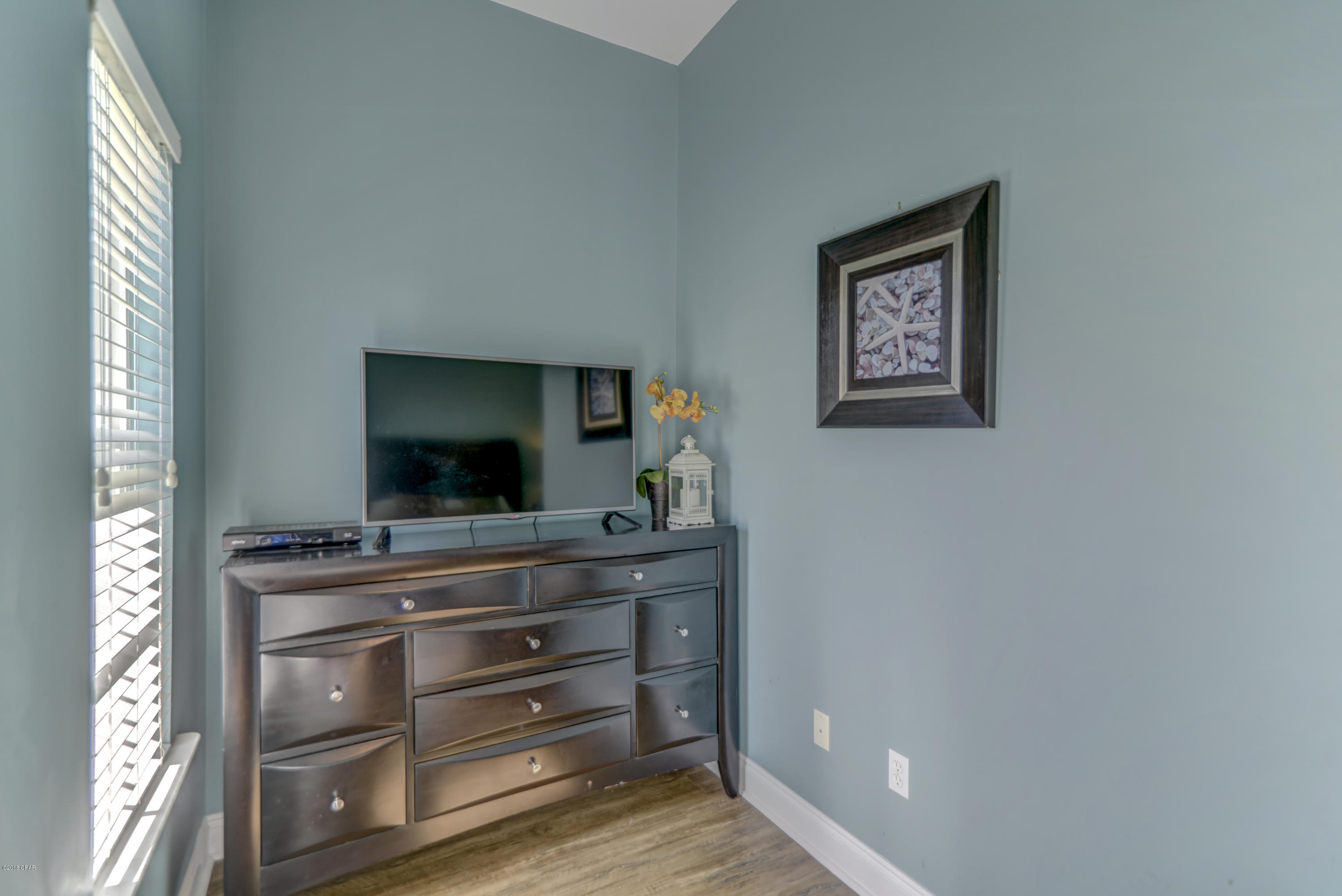 Summer Towne Cottage Condo Ph II - Residential