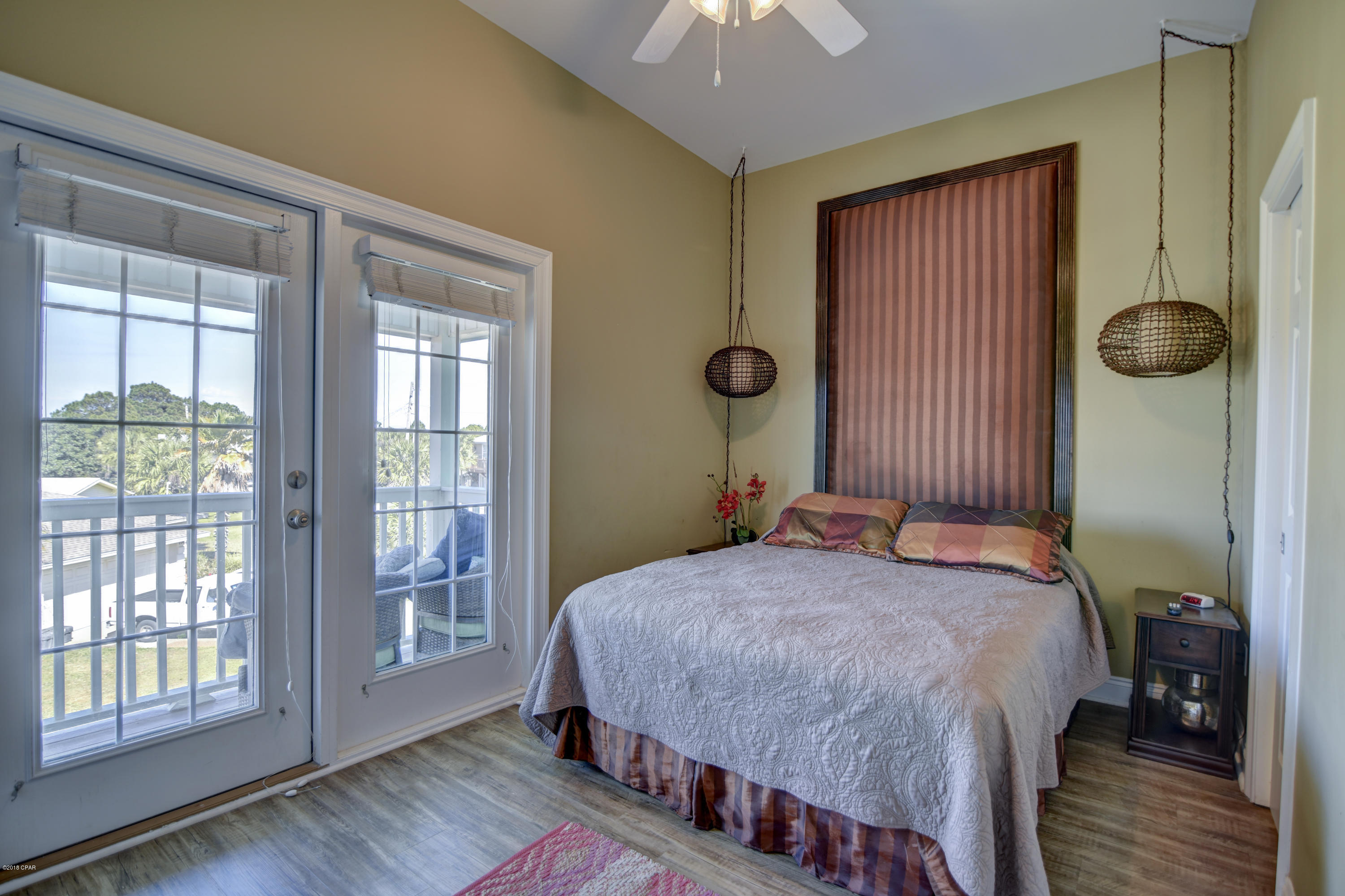 Summer Towne Cottage Condo Ph II - Residential