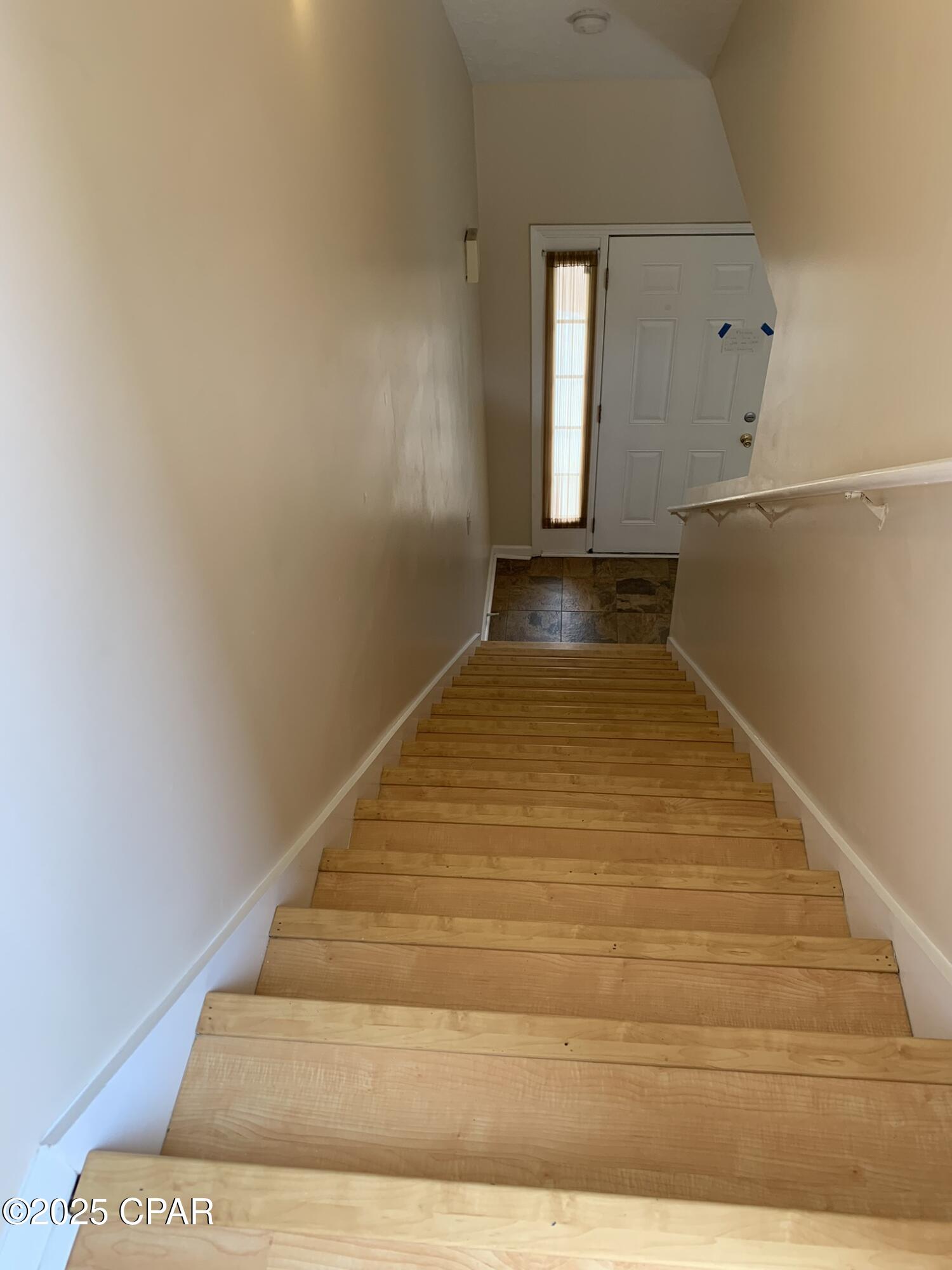 Palm Cove - Residential Lease