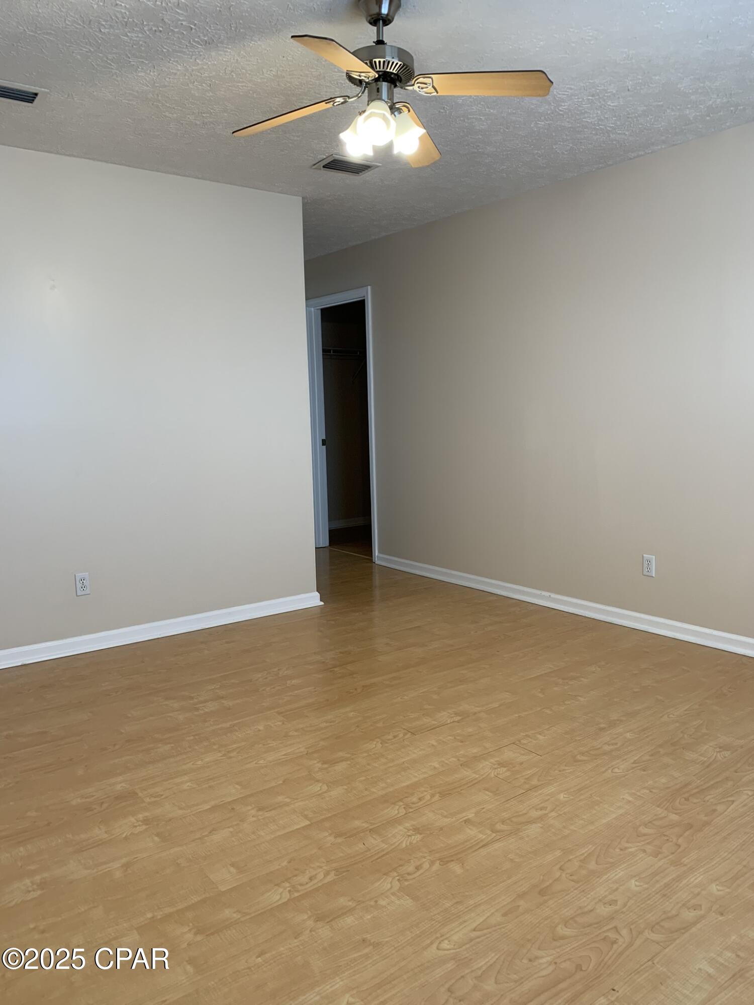 Palm Cove - Residential Lease