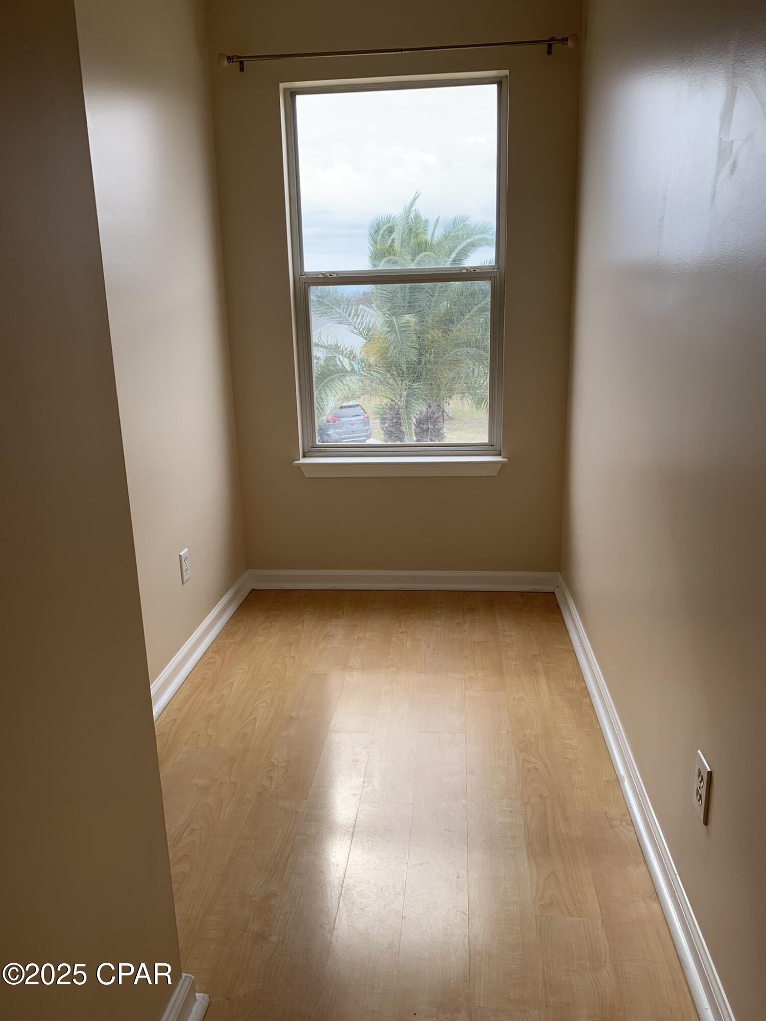 Palm Cove - Residential Lease