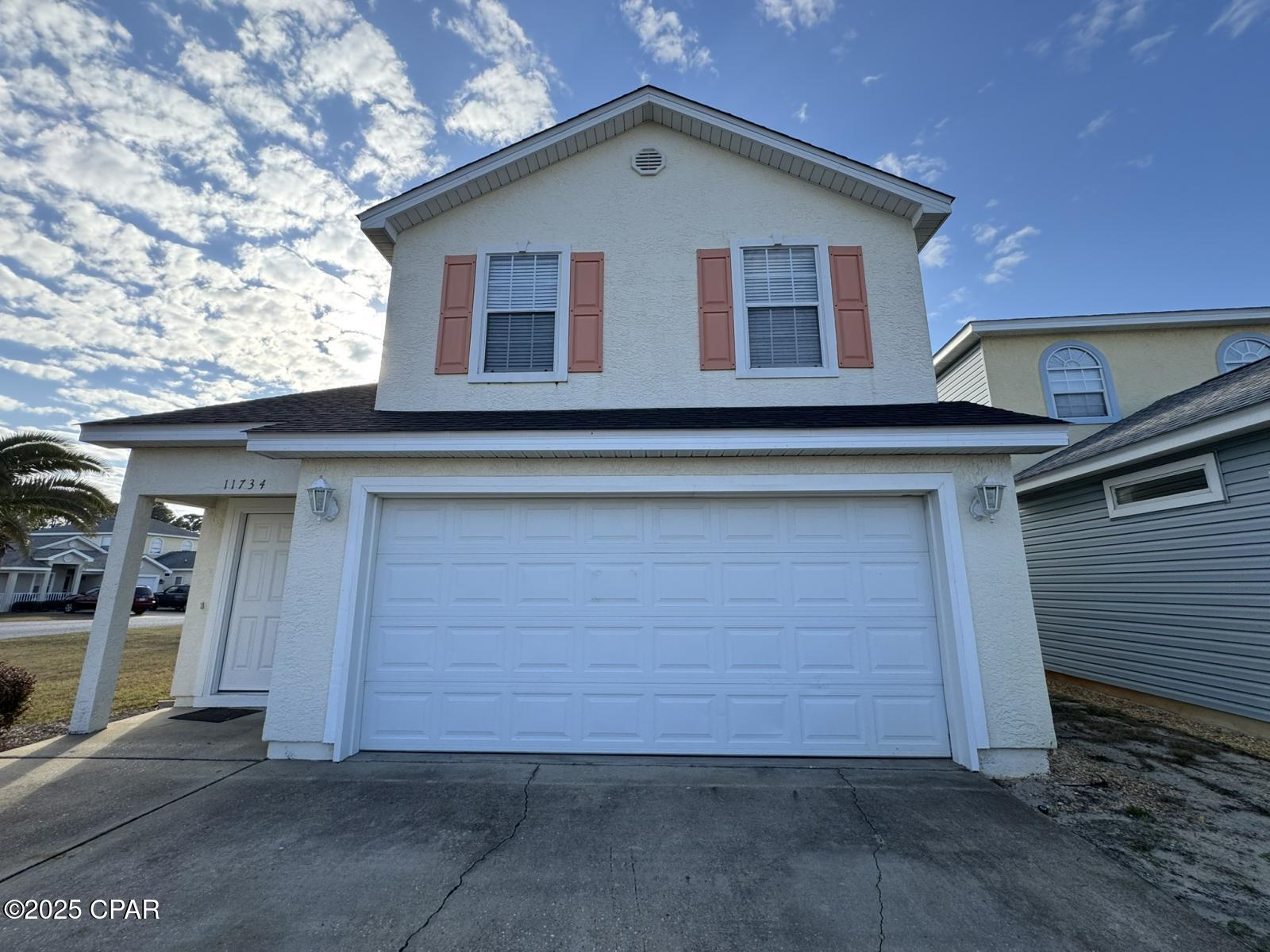 Palm Cove - Residential Lease