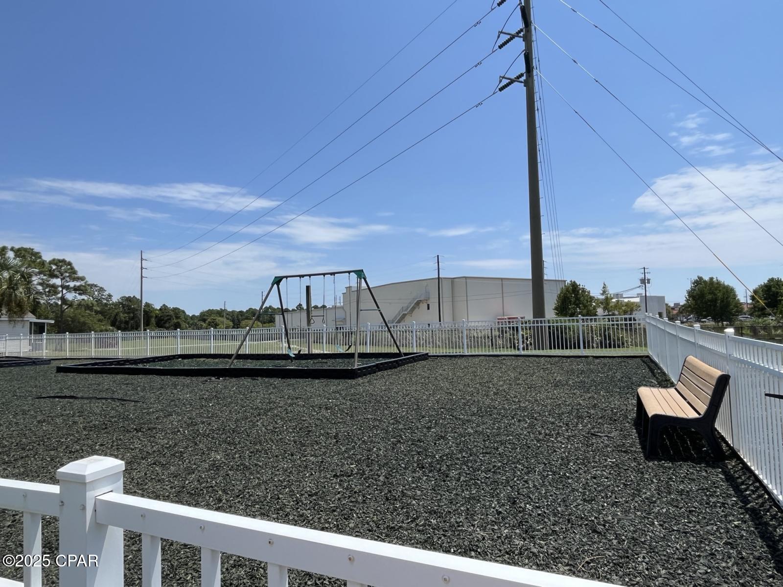 Palm Cove - Residential Lease