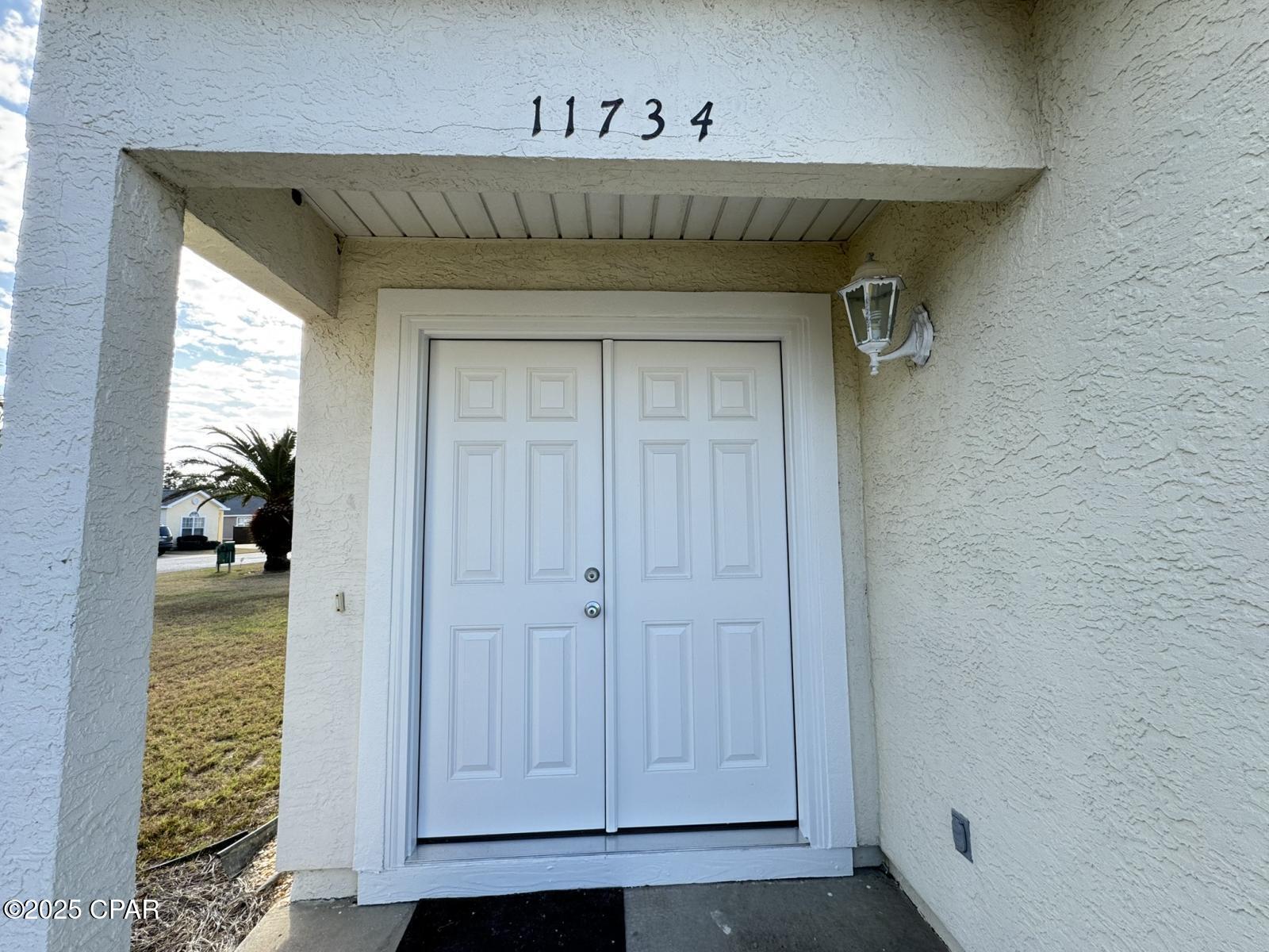 Palm Cove - Residential Lease