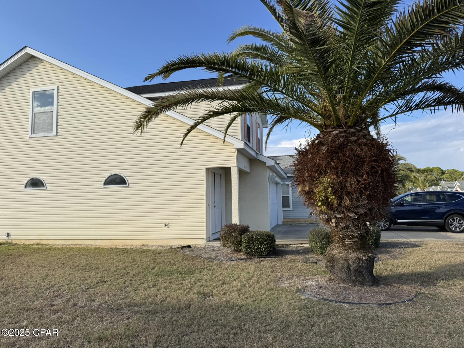 Palm Cove - Residential Lease