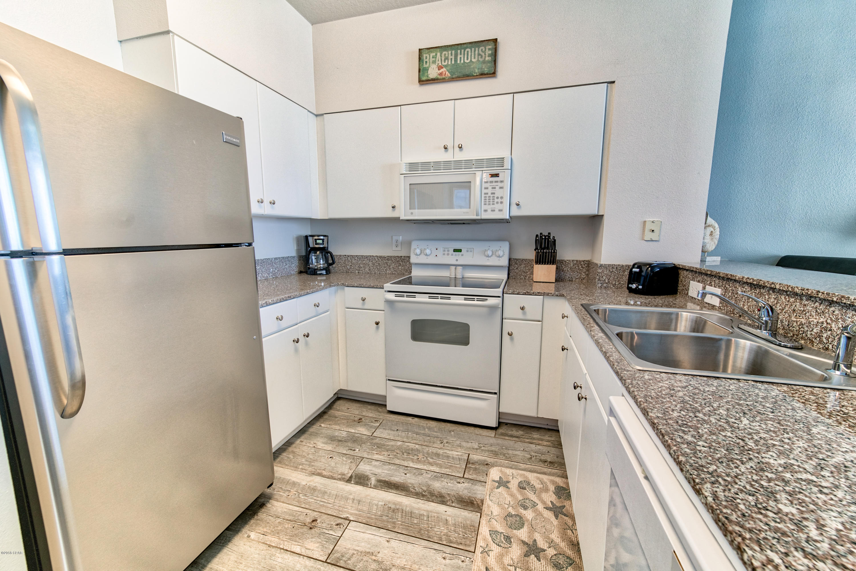 Shores Of Panama Phase II - Residential