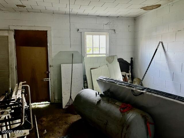 [No Recorded Subdiv] - Commercial Sale