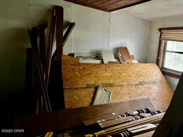 [No Recorded Subdiv] - Commercial Sale