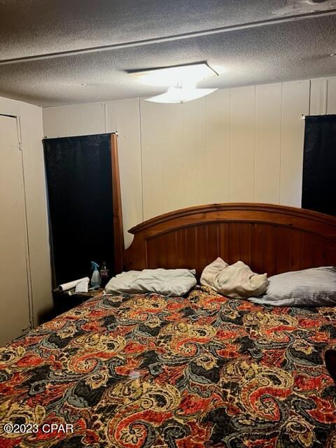 [No Recorded Subdiv] - Commercial Sale