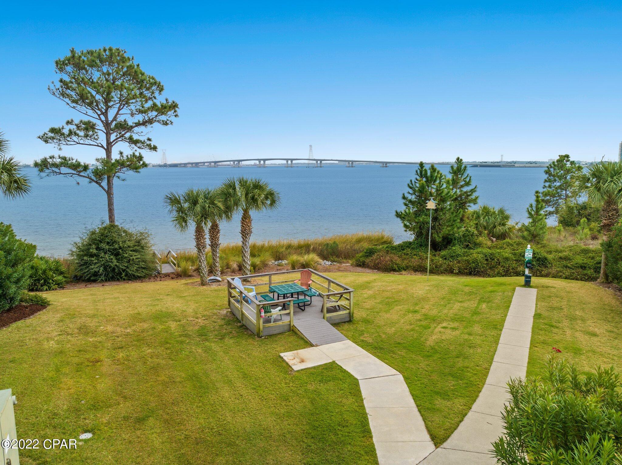 Hibiscus By The Bay - Residential