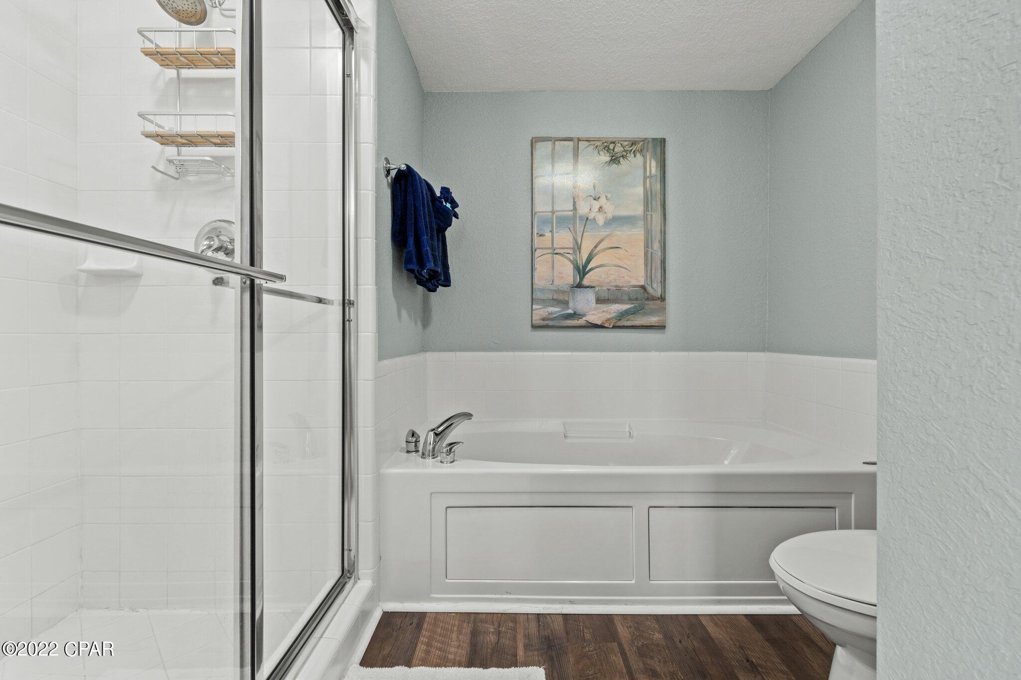 Hibiscus By The Bay - Residential