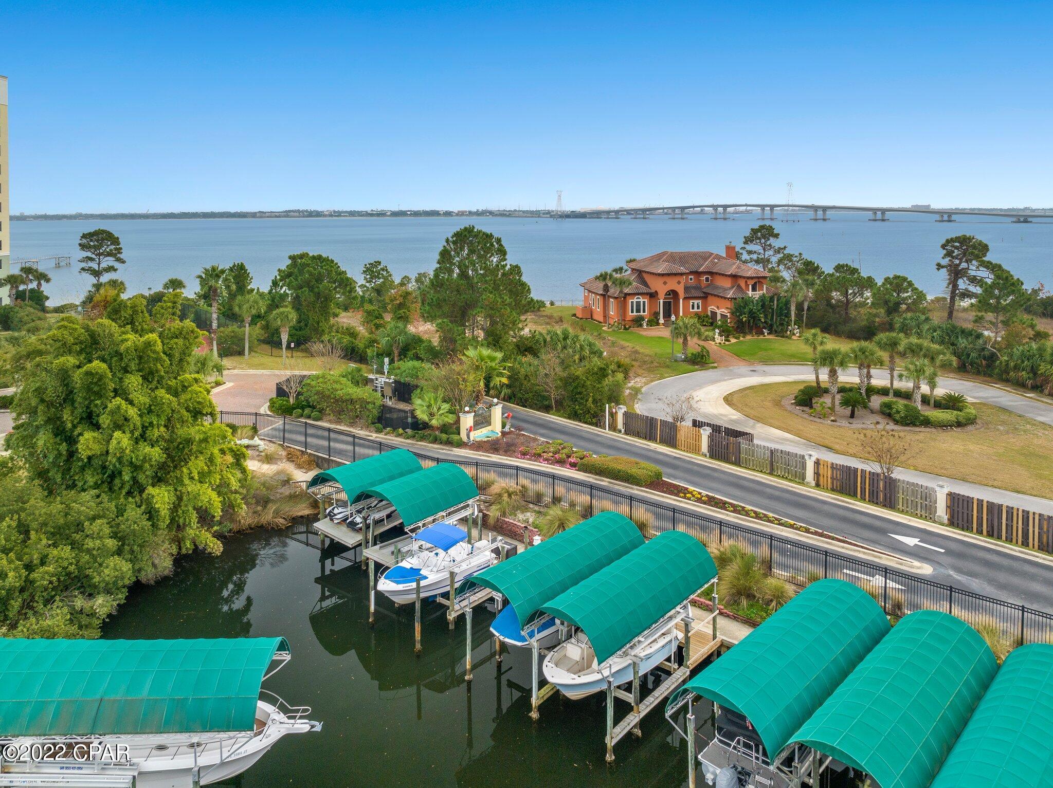 Hibiscus By The Bay - Residential