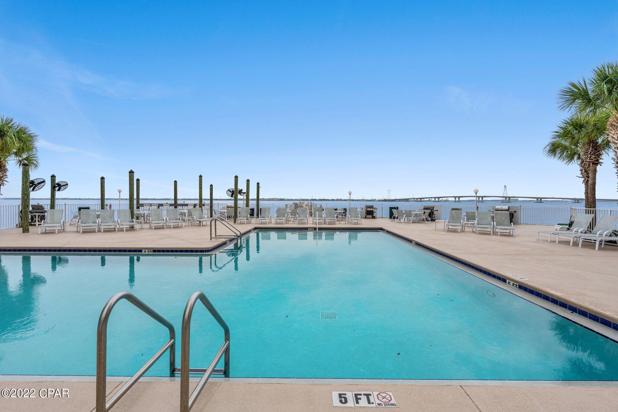 Hibiscus By The Bay - Residential