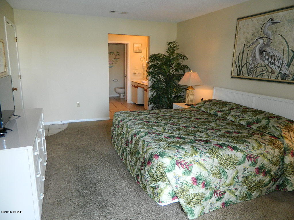 Wimbledon Tennis Villas - Residential