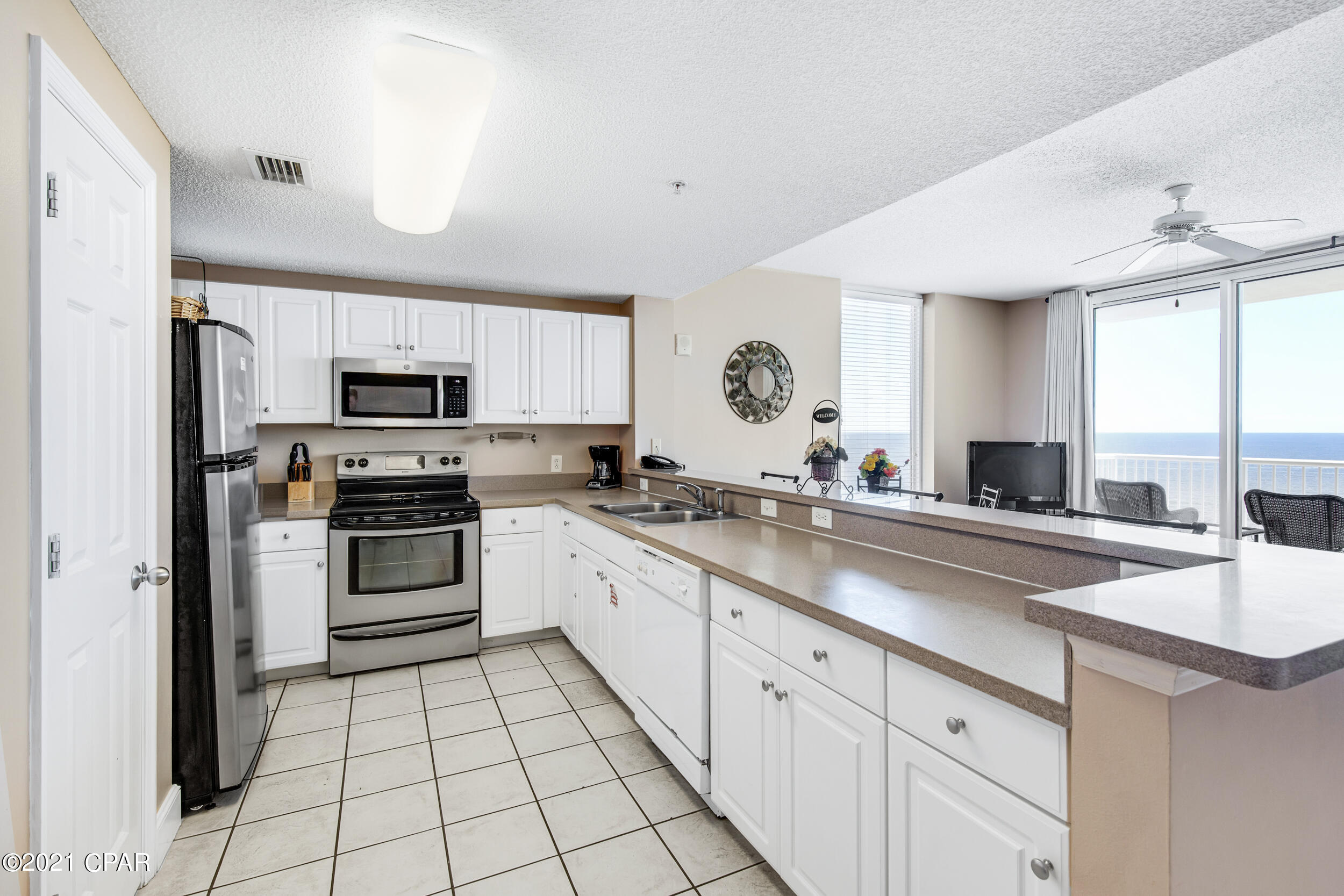 Majestic Beach Tower I - Residential