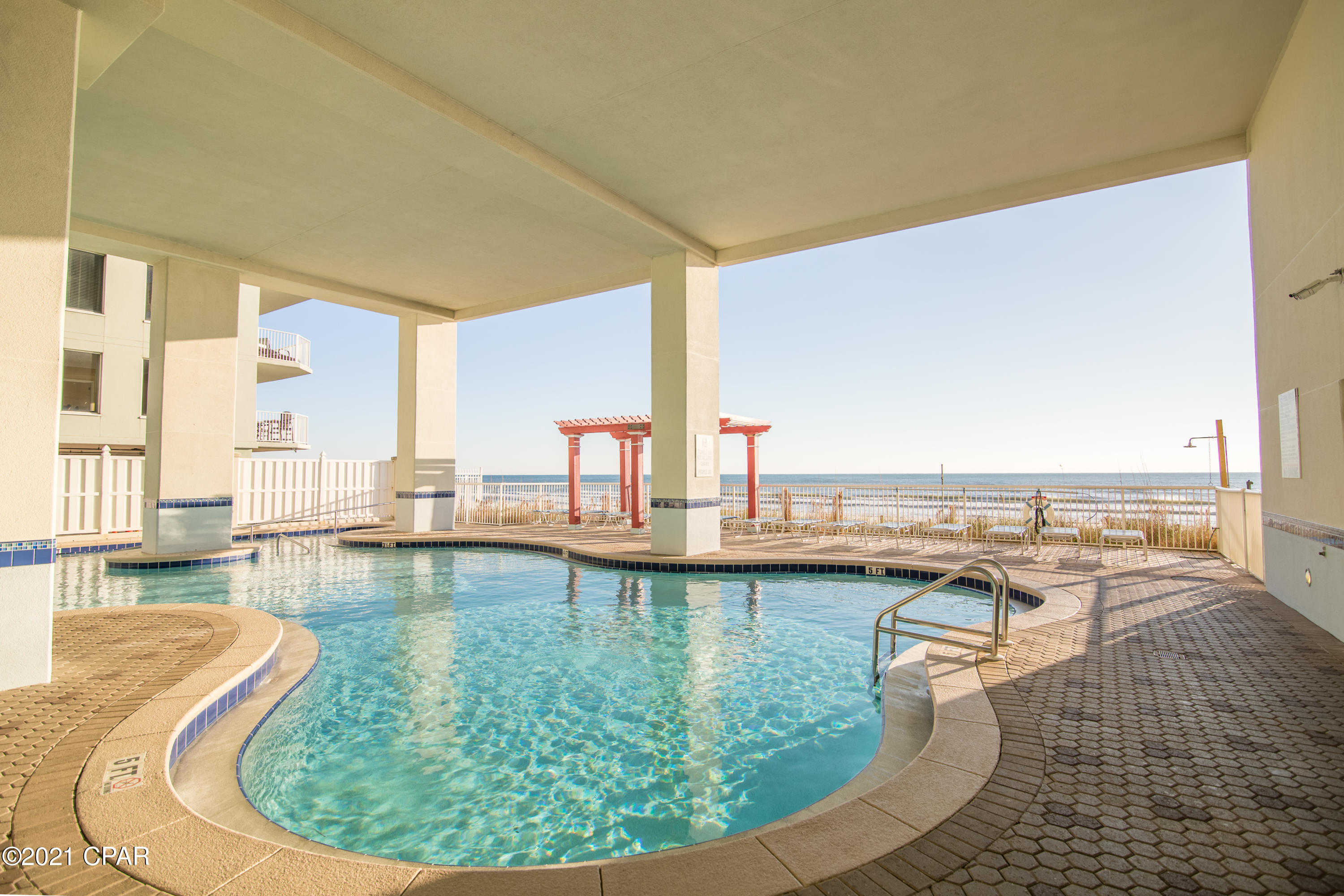 Majestic Beach Tower I - Residential