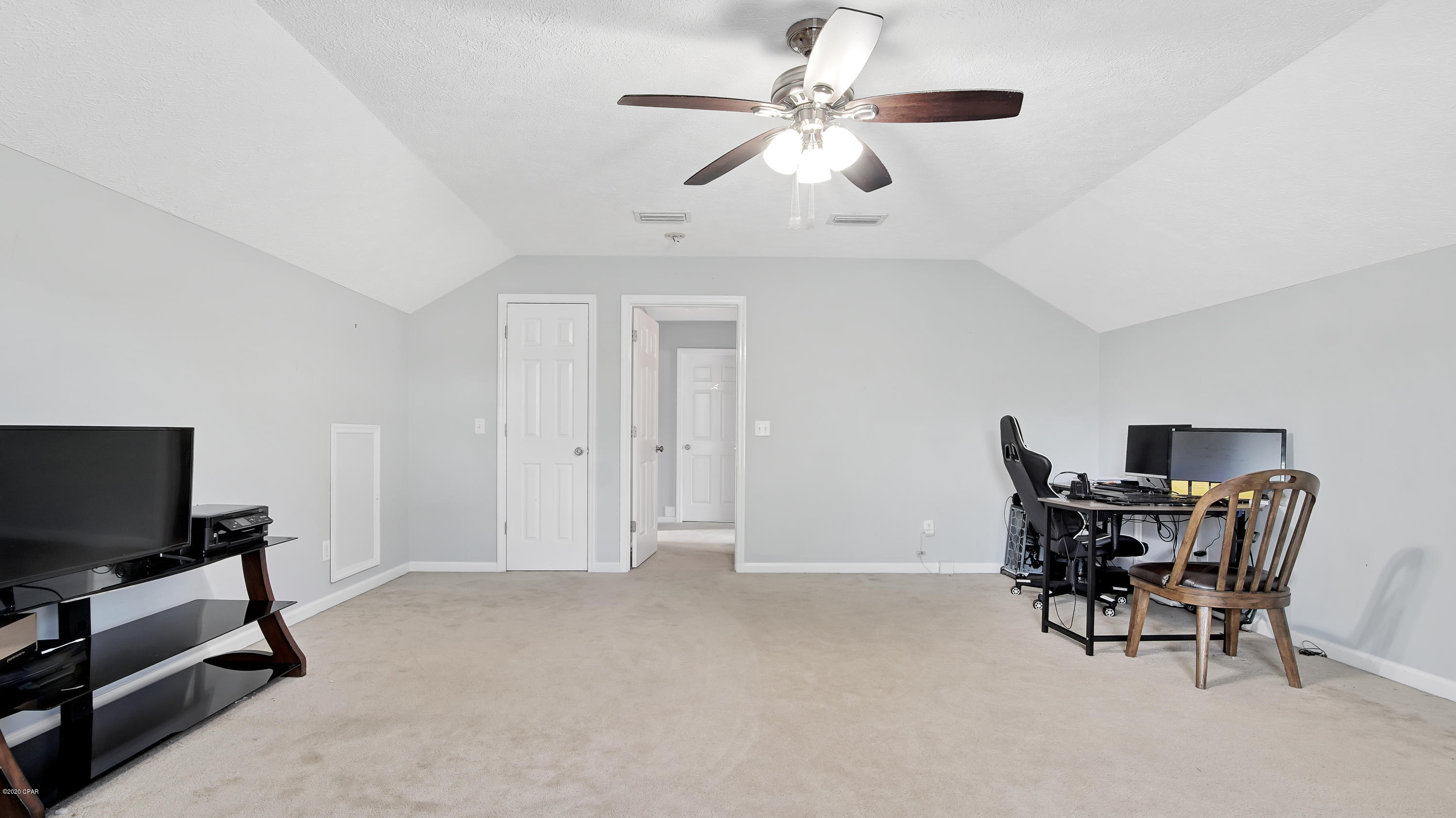 White Oaks - Residential