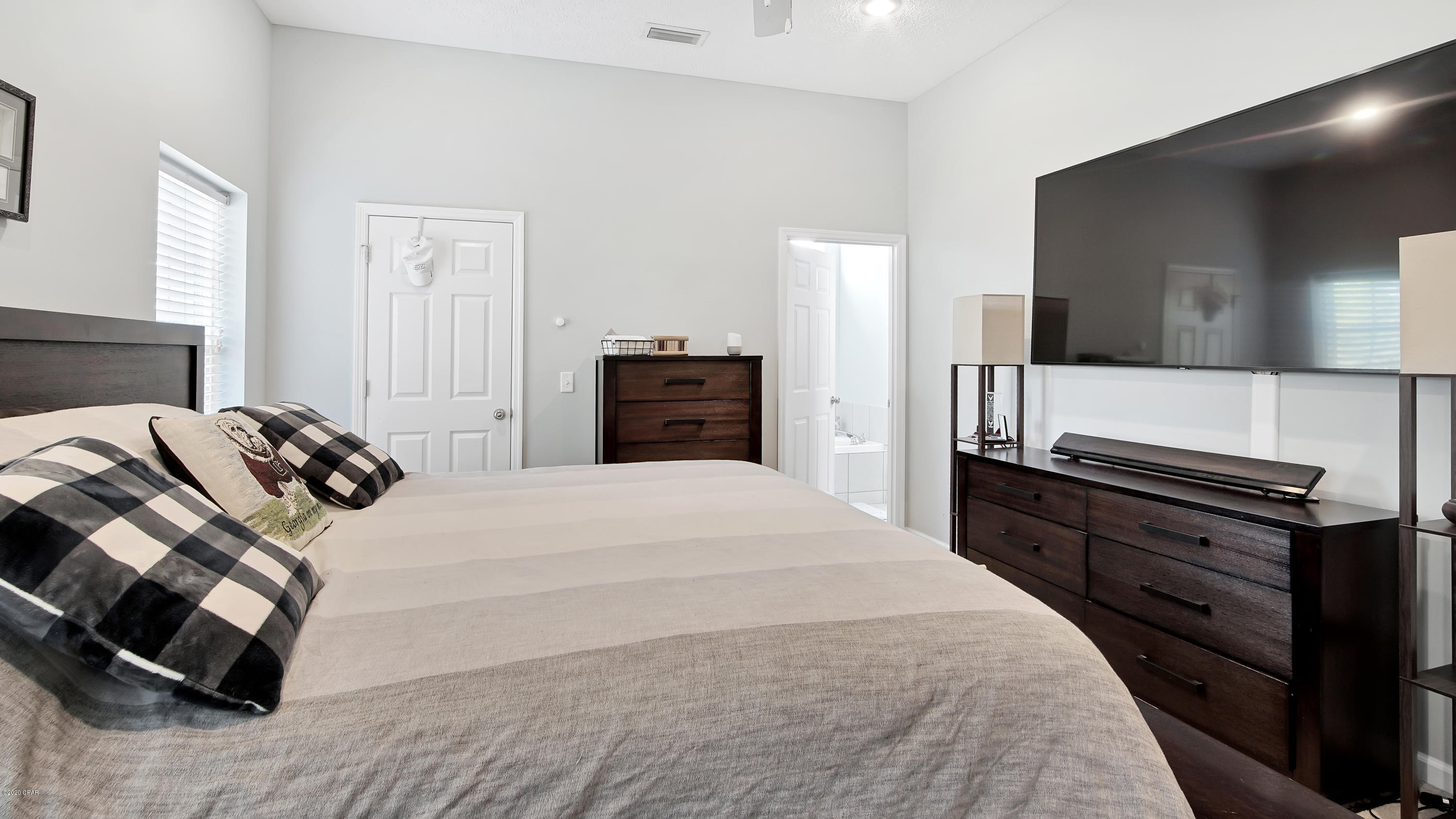 White Oaks - Residential