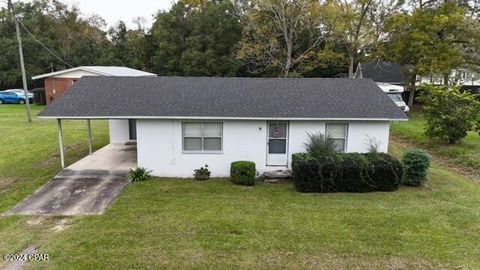 A home in Bonifay