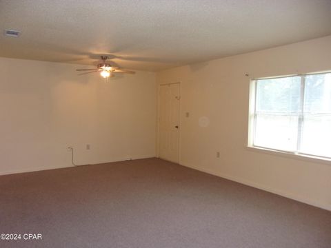 A home in Bonifay