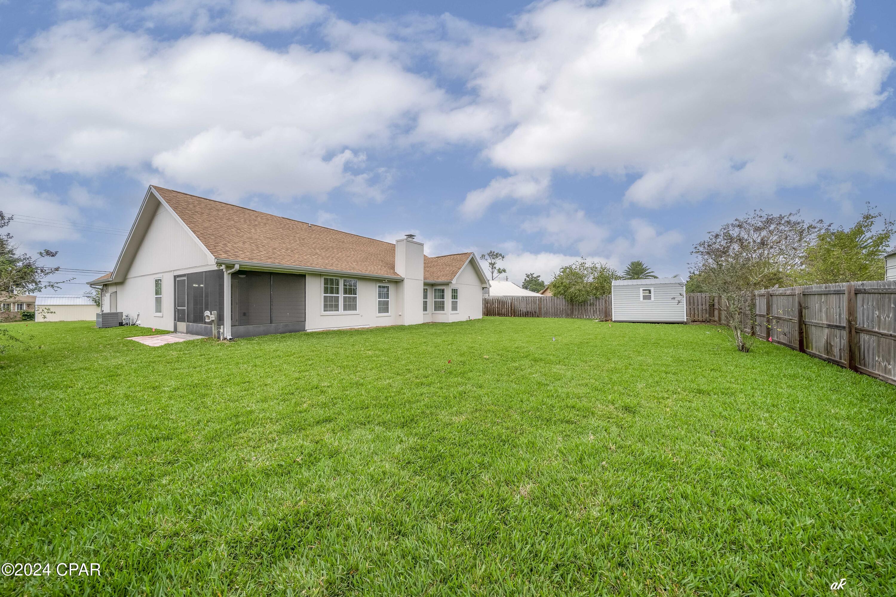 [No Recorded Subdiv] - Residential Lease