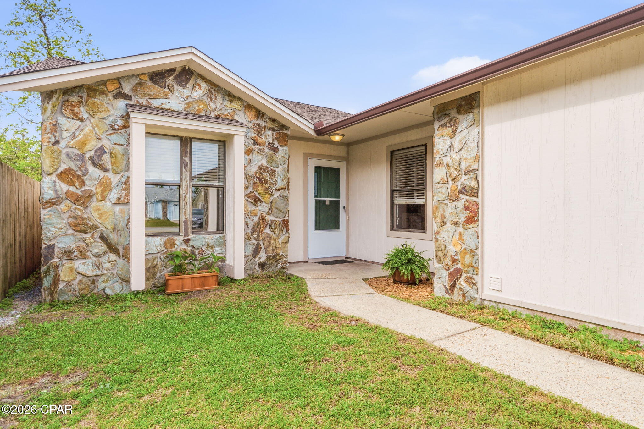 [No Recorded Subdiv] - Residential