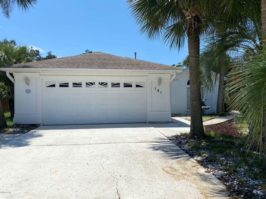 Desirable subdivision with dedicated beach makes this 2 bedroom 2 bath home a must see! Beautifully landscaped with in-ground pool and water fountain make the backyard a little piece of paradise!  Pool and lawn service included!



**Gas Stove**