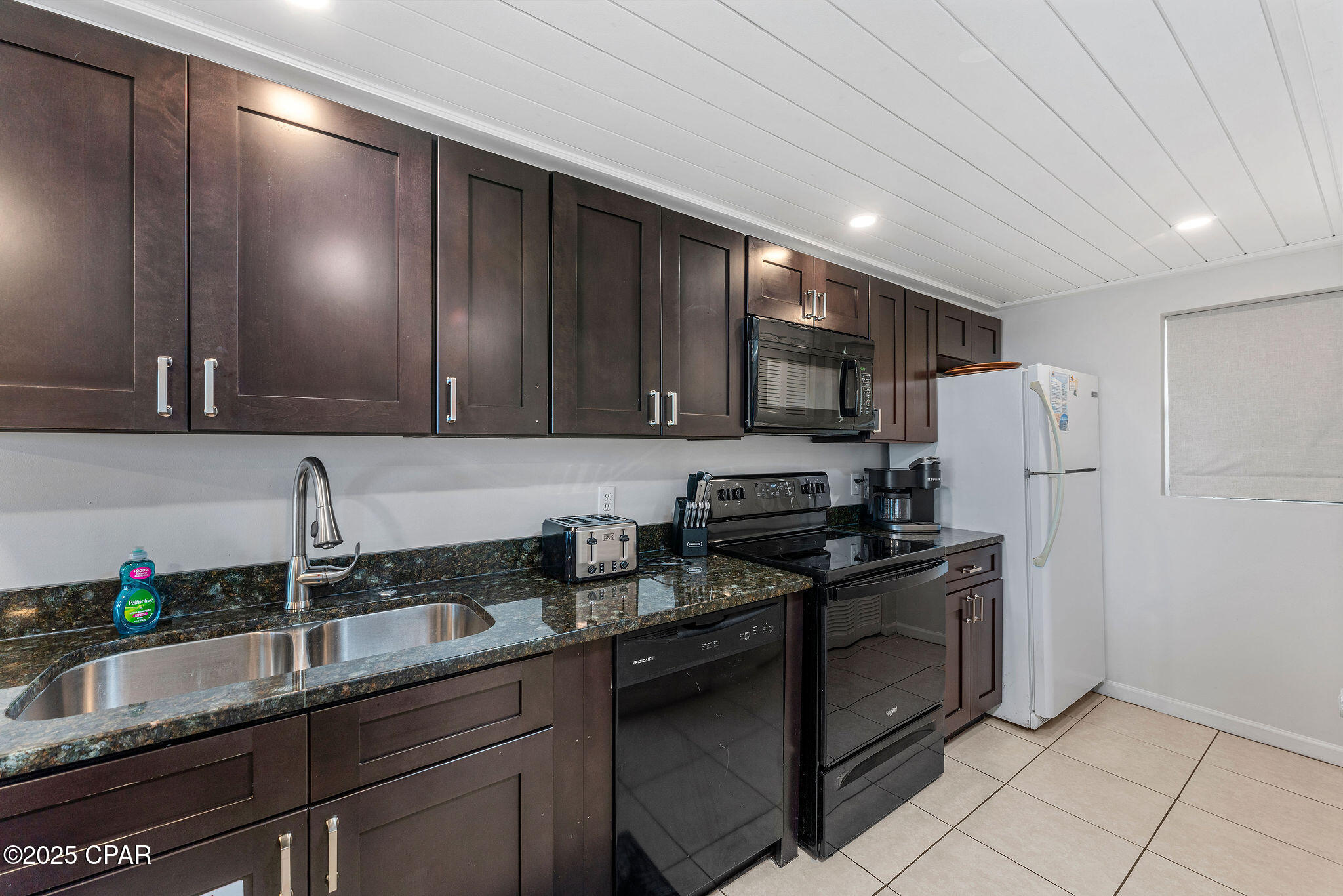 Sun Seeker Condo - Residential