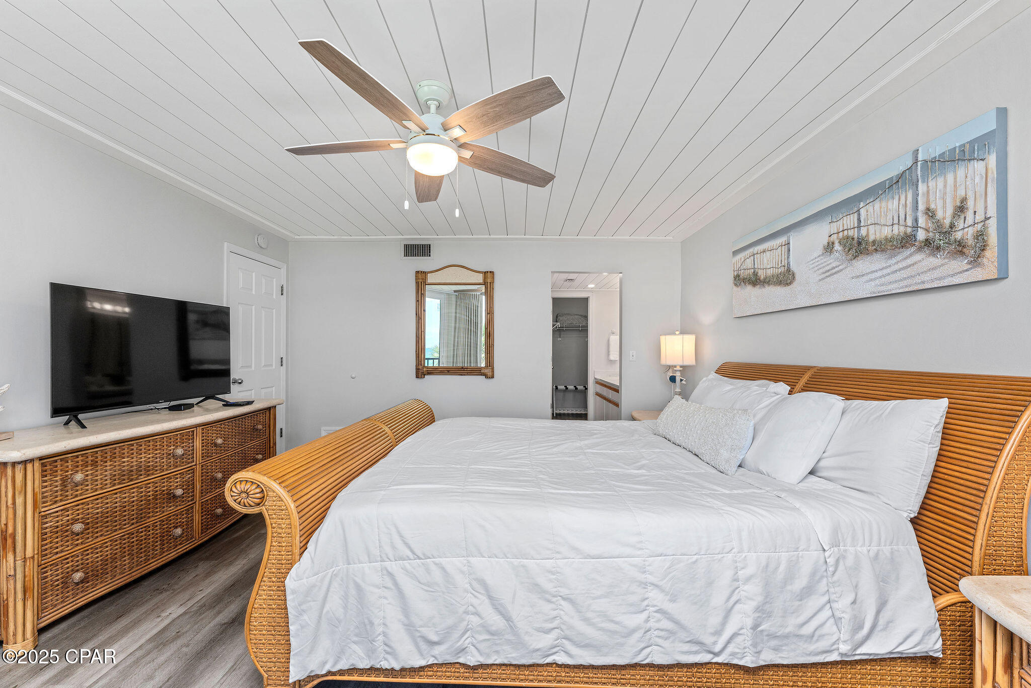 Sun Seeker Condo - Residential