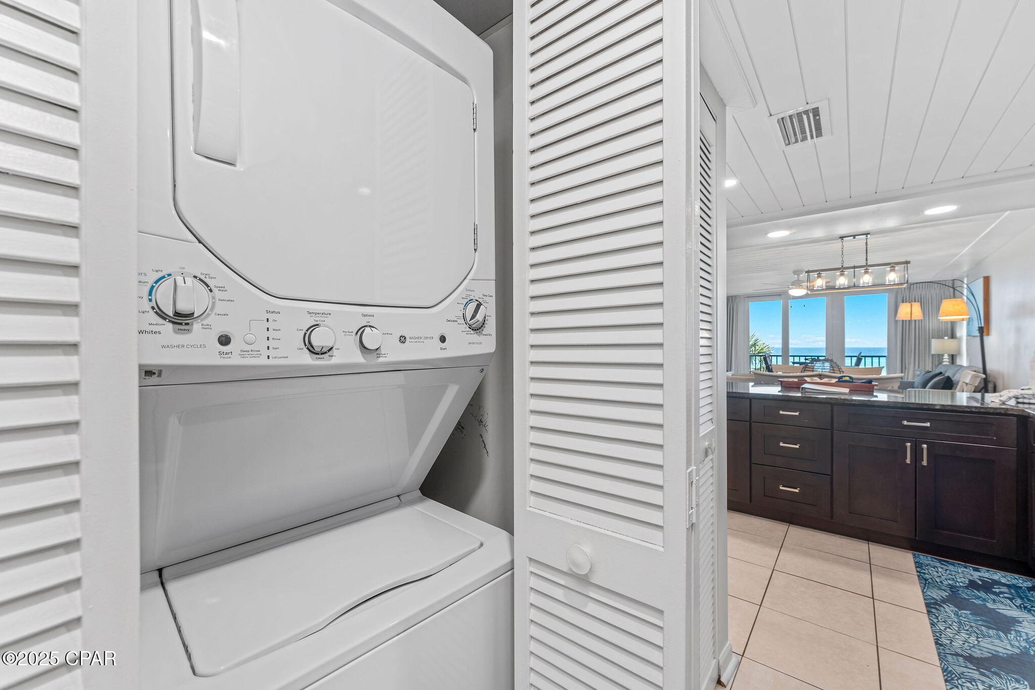 Sun Seeker Condo - Residential