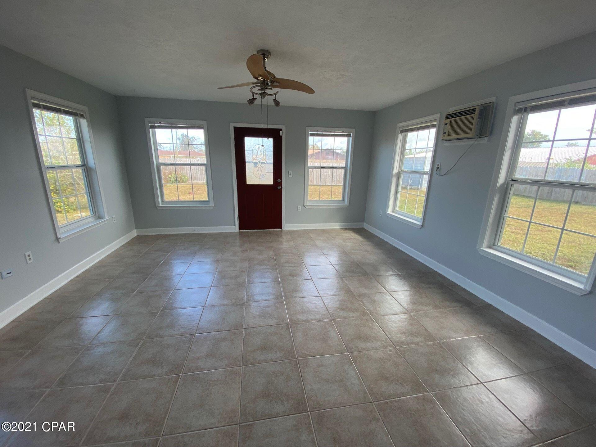 [No Recorded Subdiv] - Residential Lease