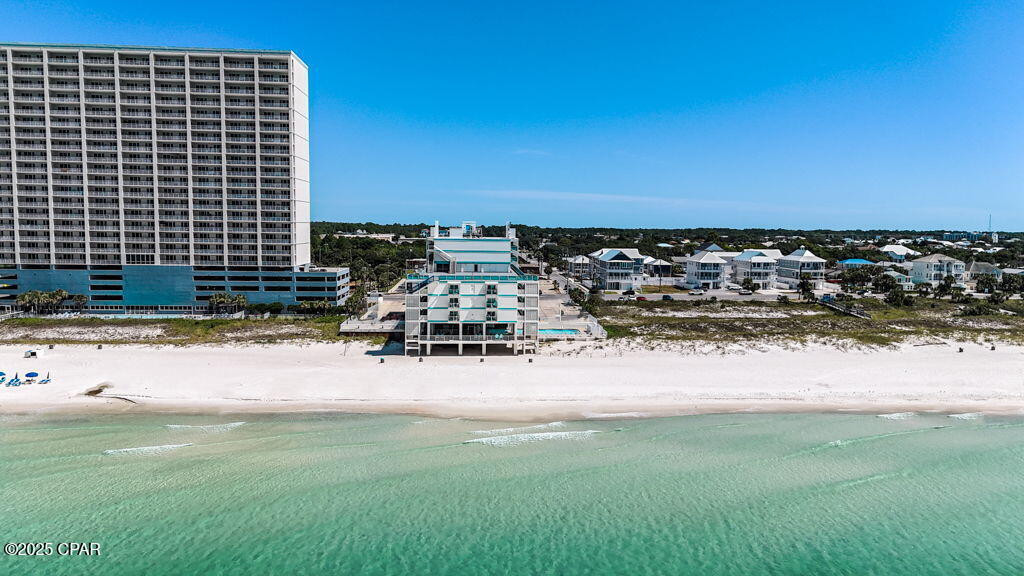 Fontainebleau Terrace - Residential