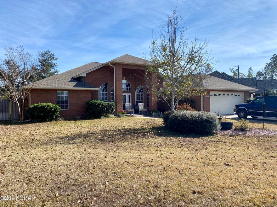 Welcome home to this beautiful all brick 4/3 plus office in the wonderful neighborhood of Mowat Highlands! Enjoy the large inground pool in the fenced in back yard. The huge family room features vaulted ceilings and built in shelving and is open to the eat in kitchen with stainless steel appliances. The master bedroom includes an en suite bathroom, walk in closet and backyard access. The 3 additional bedrooms and 2 bathrooms are on the opposite side of the house.