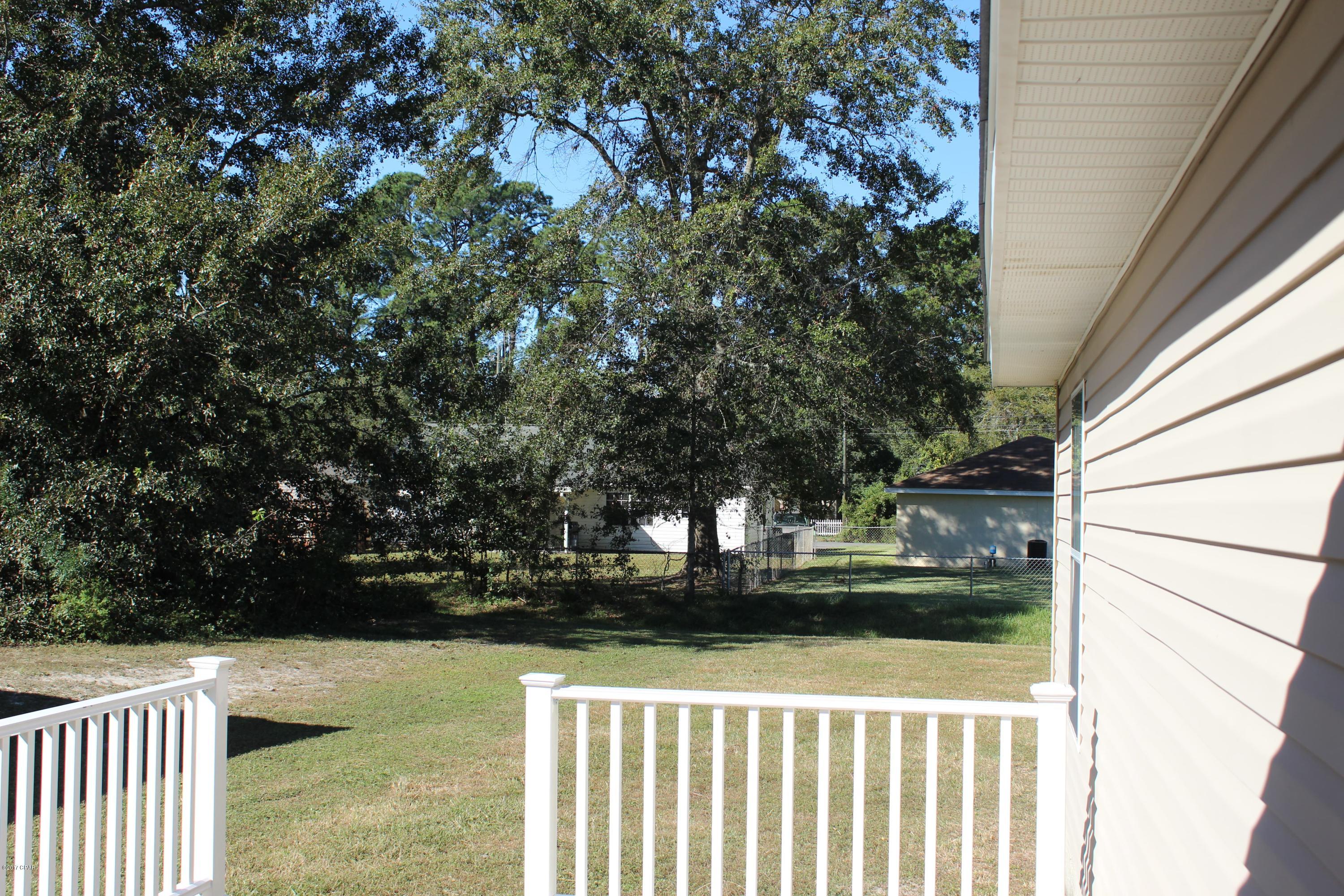 M N Kneeces Replat Pine-Lea - Residential