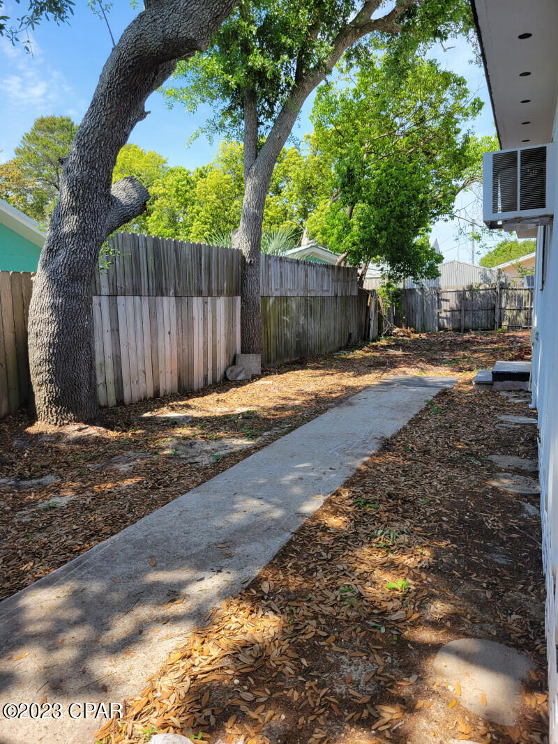 Riviera Beach - Residential