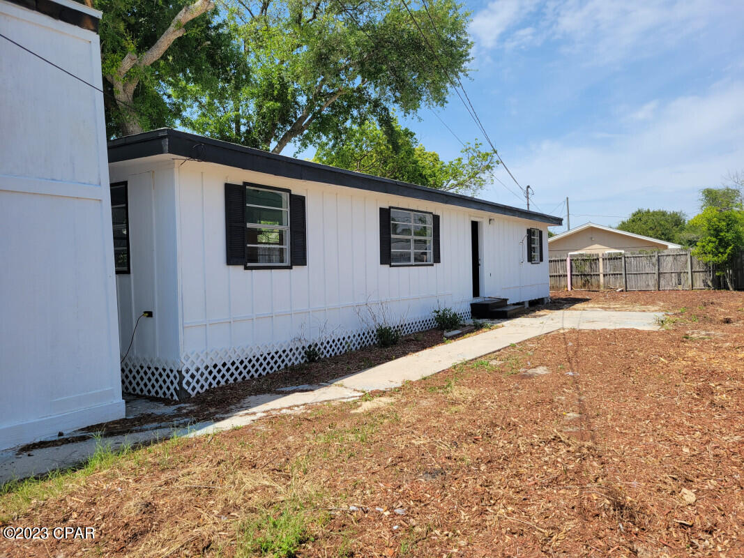 Riviera Beach - Residential