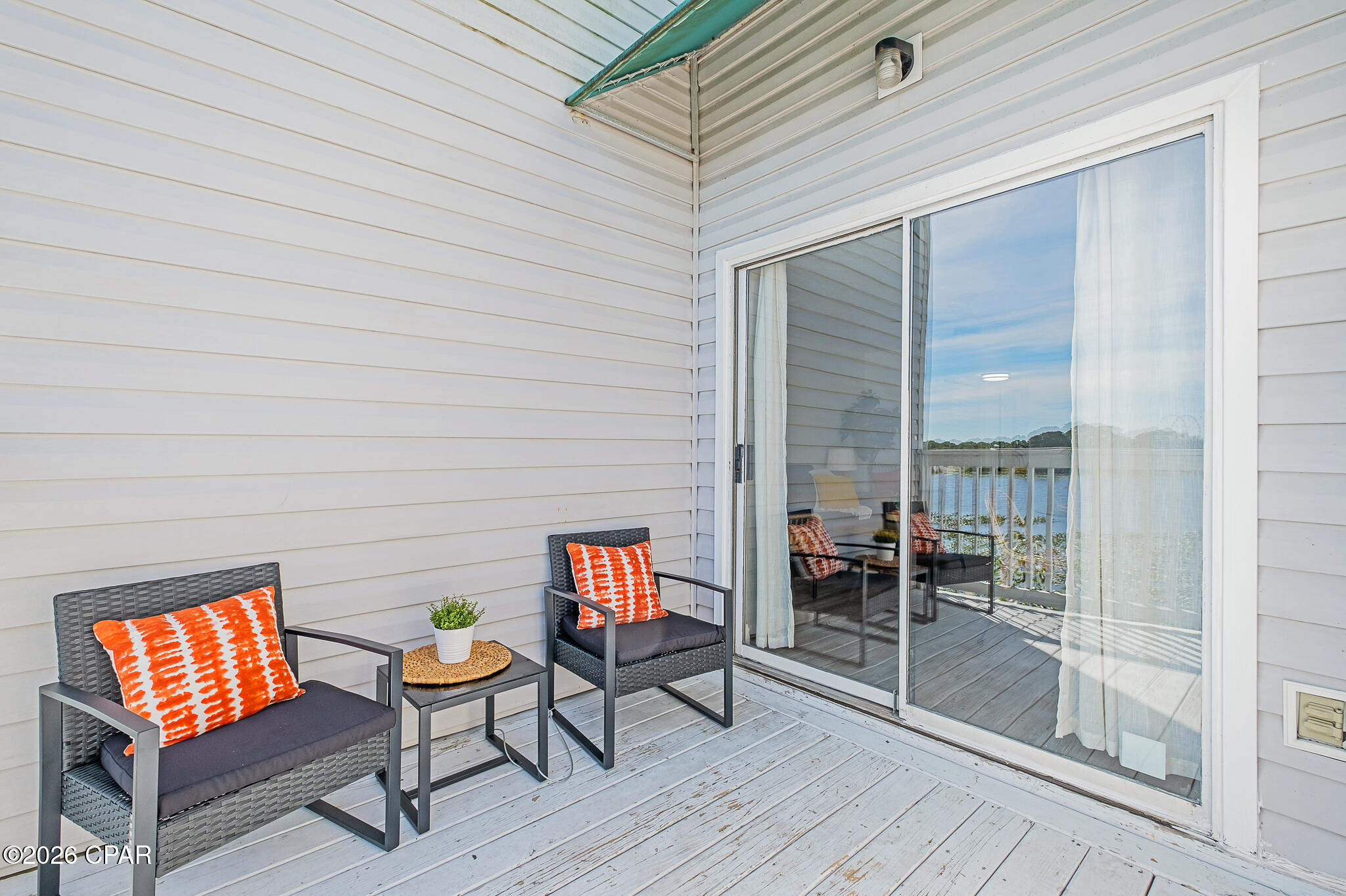 Lullwater Beach - Residential
