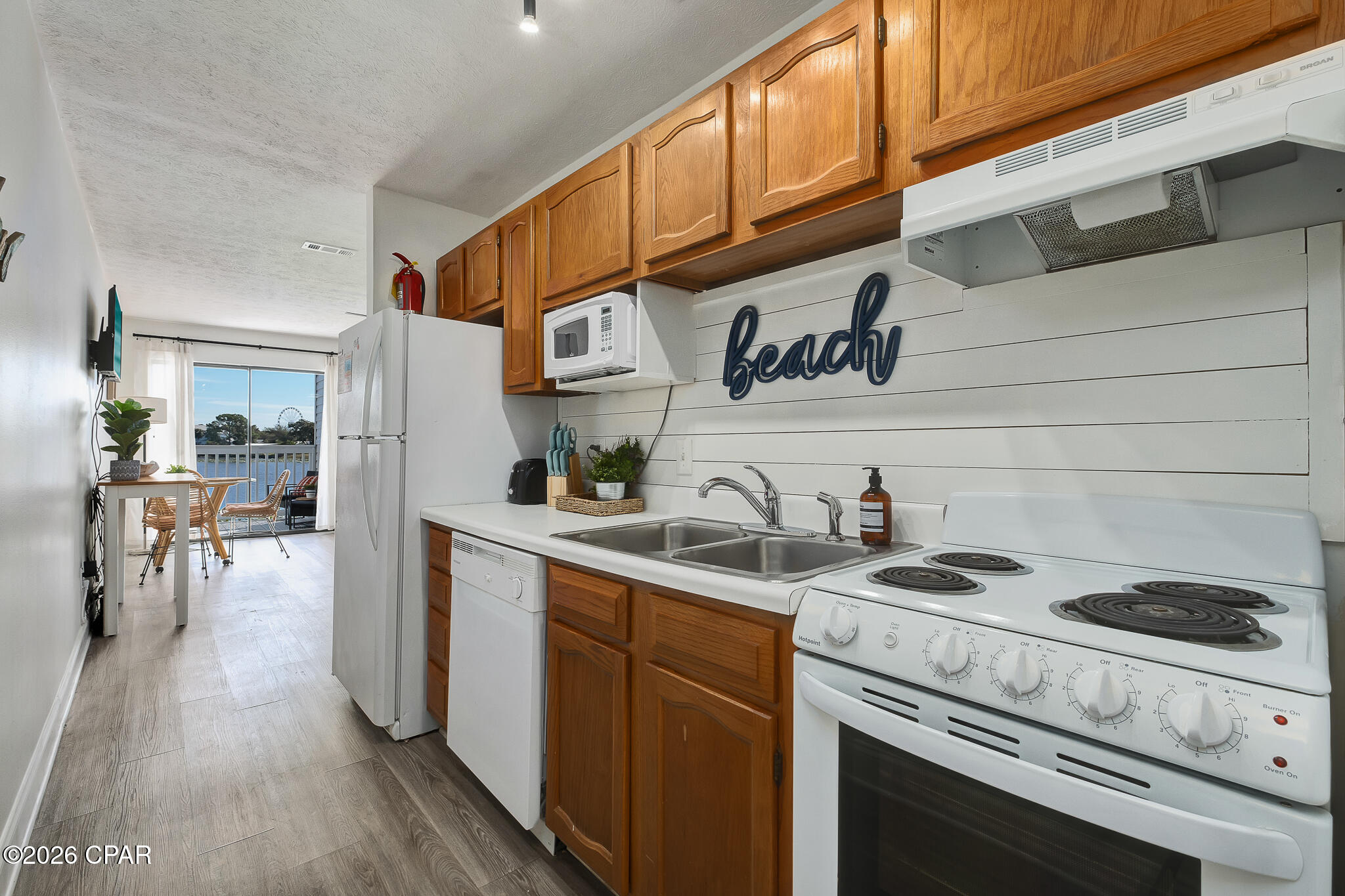 Lullwater Beach - Residential