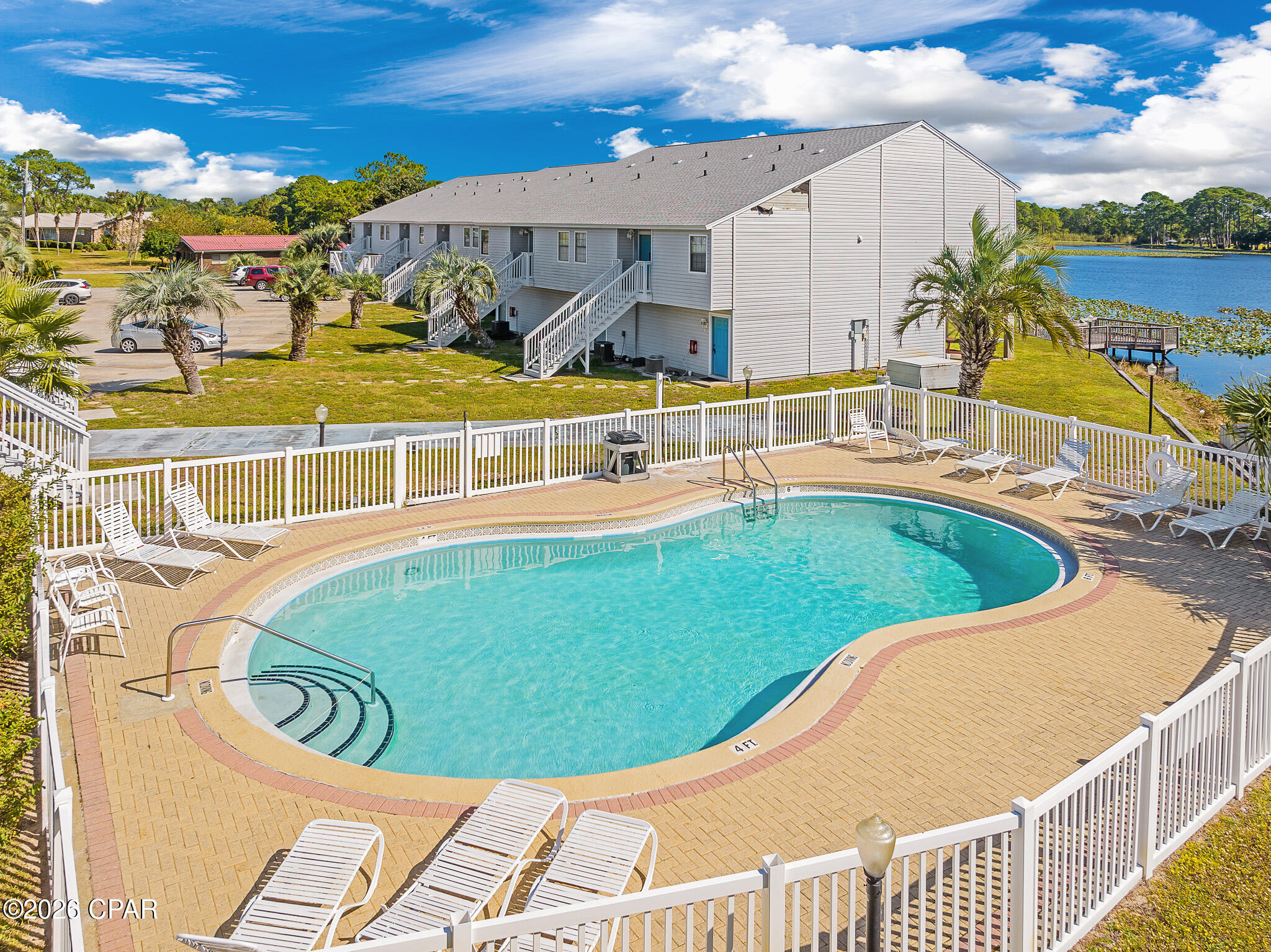 Lullwater Beach - Residential