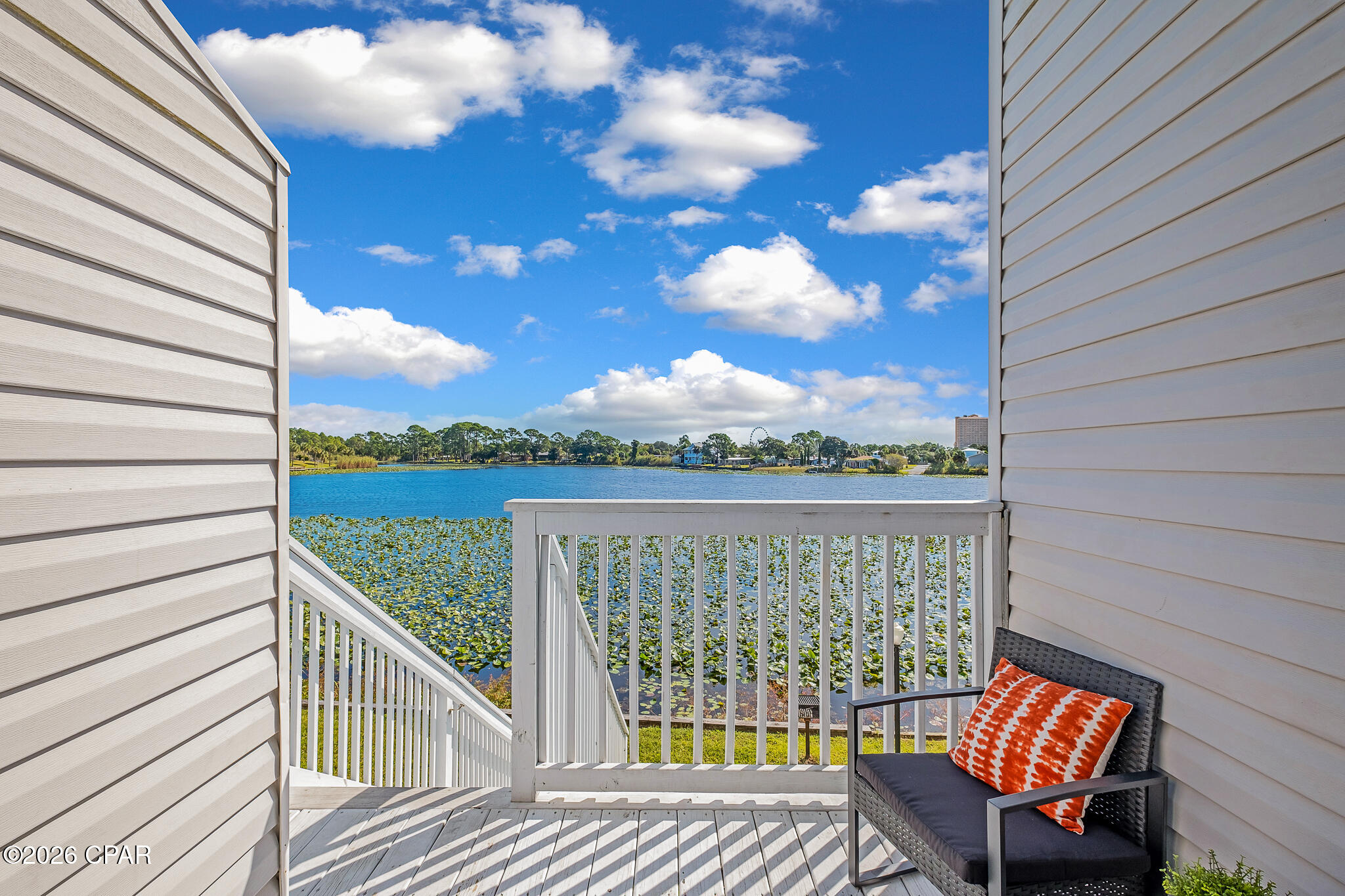 Lullwater Beach - Residential
