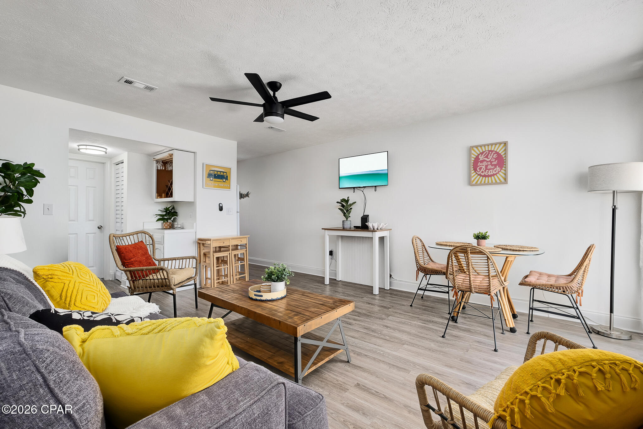 Lullwater Beach - Residential