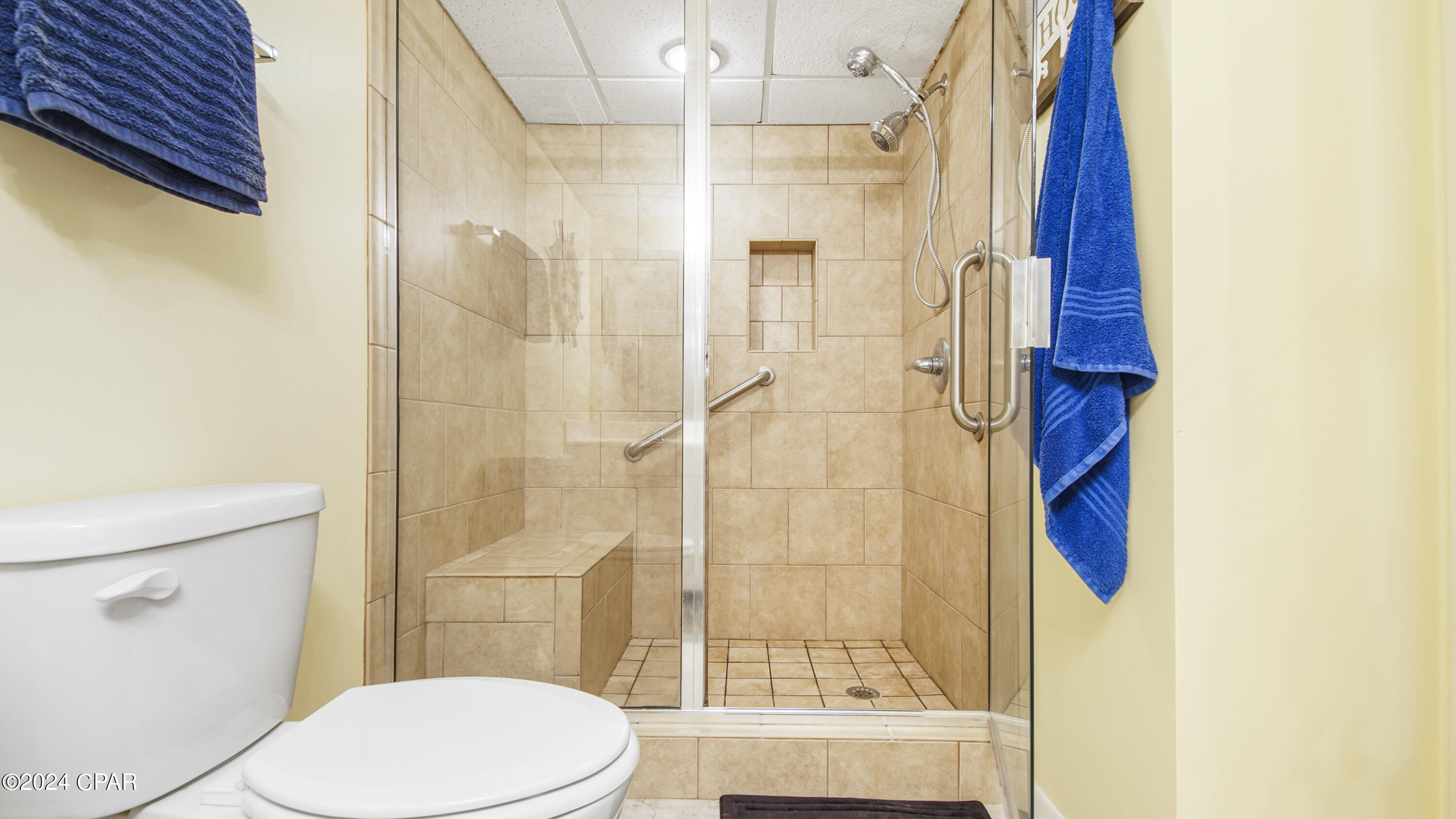 Long Beach Towers II - Residential