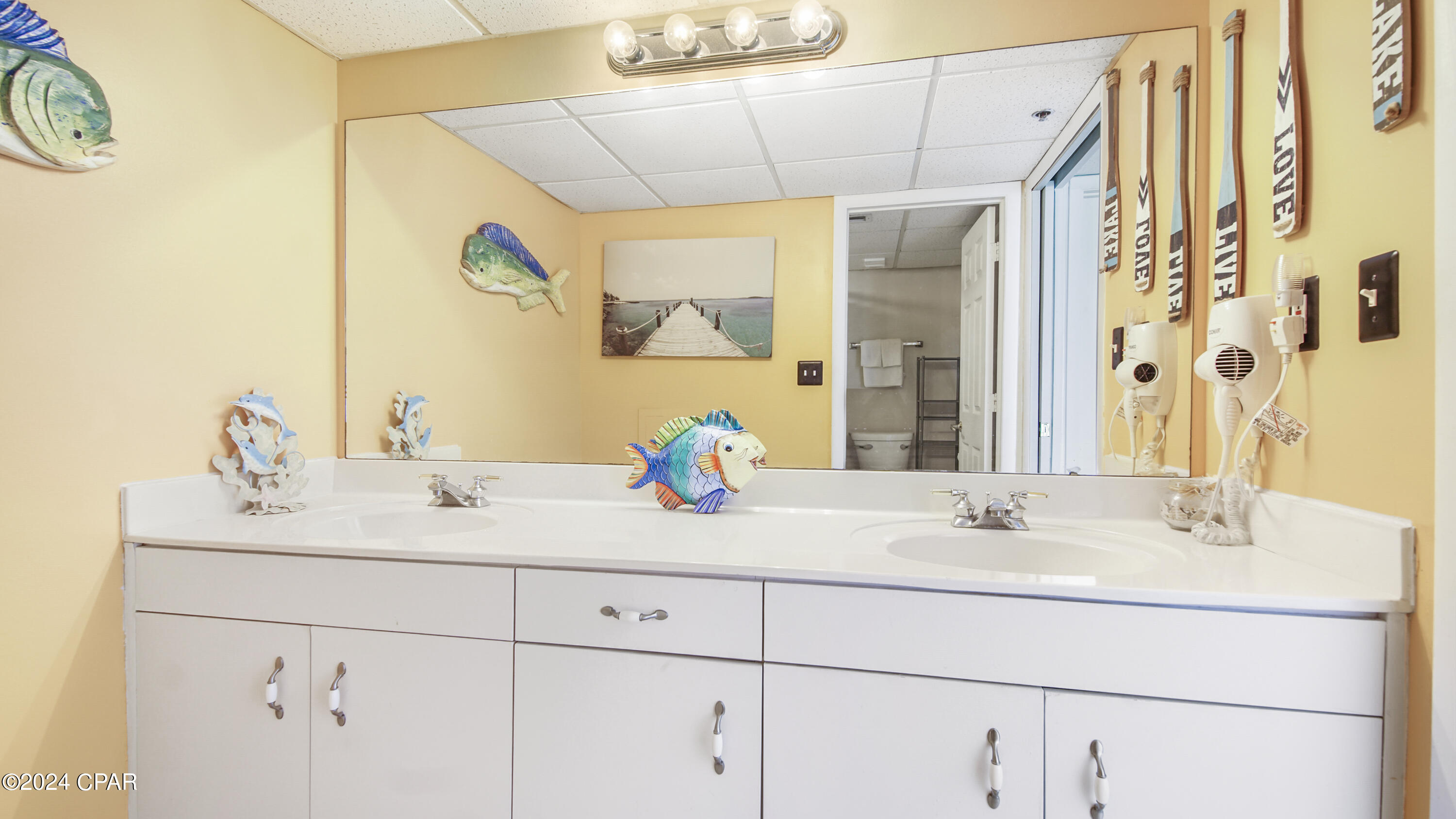 Long Beach Towers II - Residential