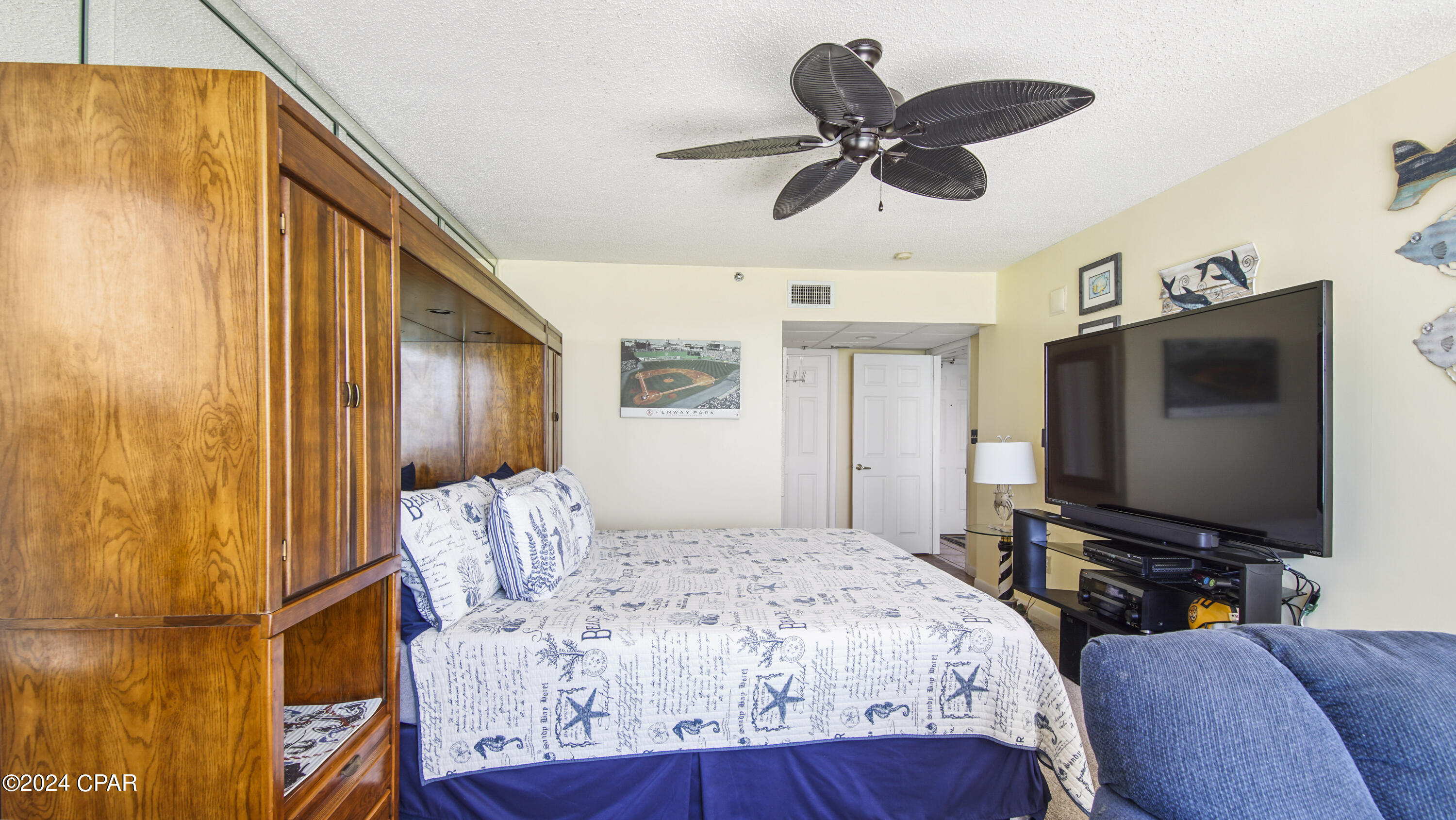 Long Beach Towers II - Residential