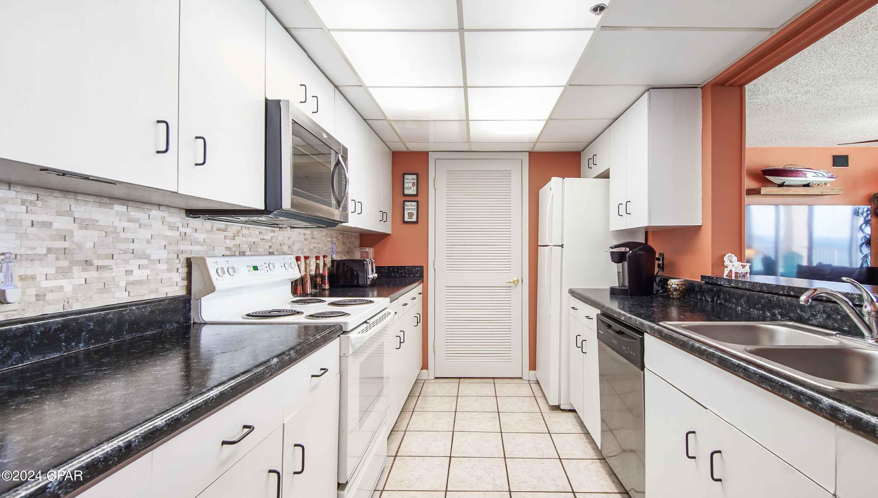 Long Beach Towers II - Residential