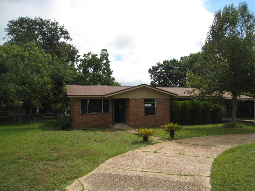 An outstanding opportunity to own an all brick home, 3 bedroom, 2 bath, great neighborhood. Needs work but at this price it is a tremendous value See attachment for PAS requirements and WFHM offer submittal information in MLS document section. NO ELECTRONIC SIGNATURES ACCEPTED BY THE BANK!!!