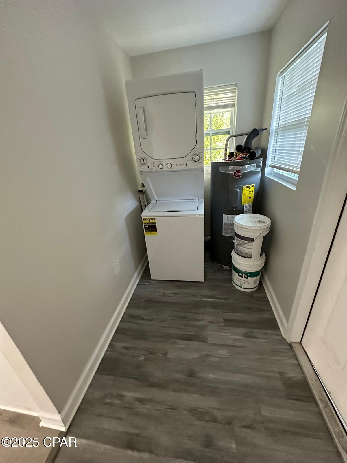 [No Recorded Subdiv] - Residential Lease