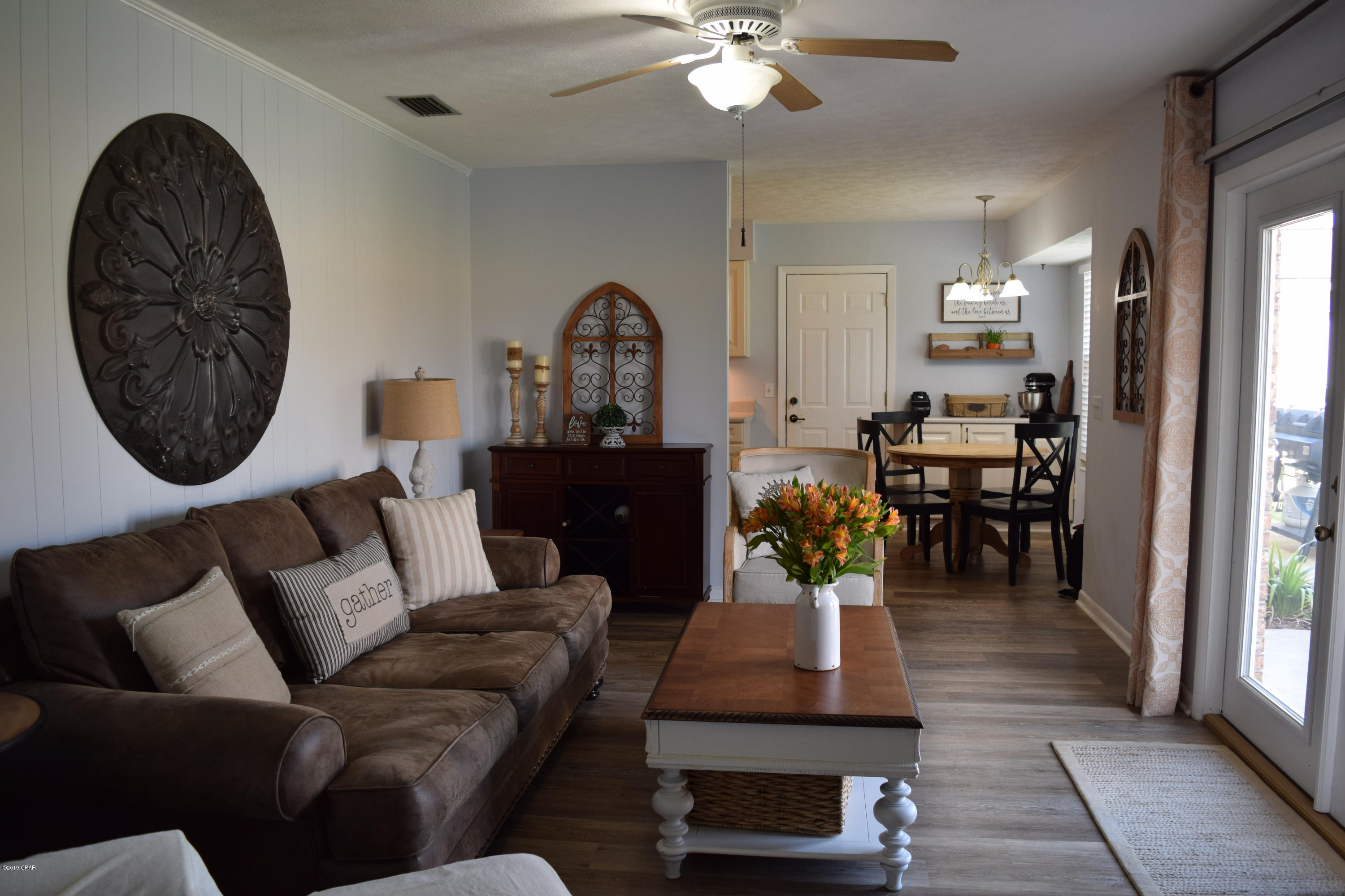 Venetian Villa 2nd Add Replat - Residential